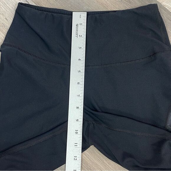 90 Degrees by Reflex Mesh Side Crop Leggings Black Small - Picture 9 of 9
